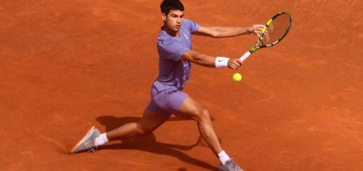 Carlos Alcaraz Avança às Quartas no Masters 1000 de Roma Após Vitória Sobre Khachanov